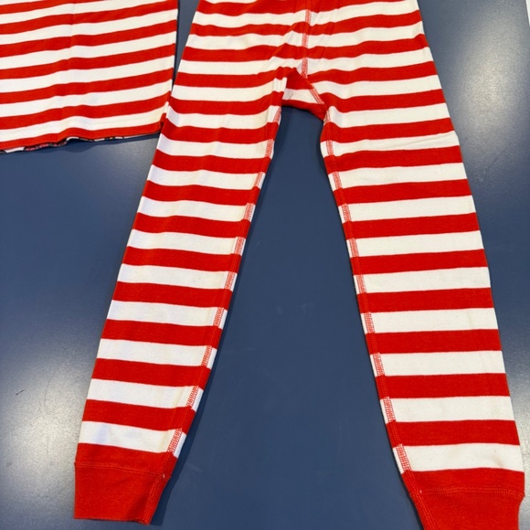 Size 120 Hanna Andersson Dr. Seuss Character (Max) Long John Pajama Set - Picture 11 of 13